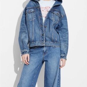 Women's Oversized Hooded Denim Jacket - Wild Fable Medium Wash Size S
